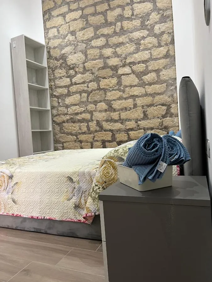 Apartment Ferienwohnung Alfondaco14 Neapel Italien