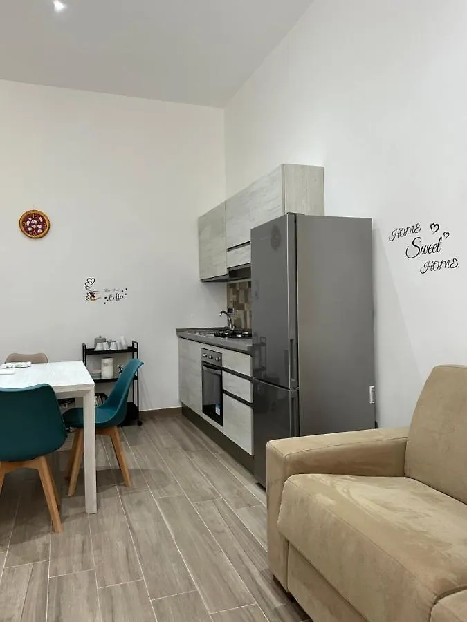 Apartment Ferienwohnung Alfondaco14 Neapel
